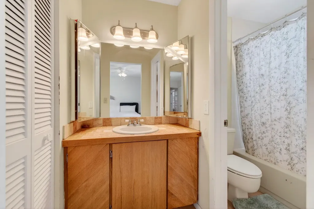 22380 Pineapple Walk Drive Boca Raton FL 33433