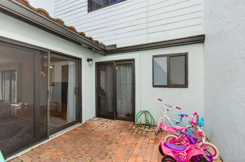 22380 Pineapple Walk Drive Boca Raton FL 33433