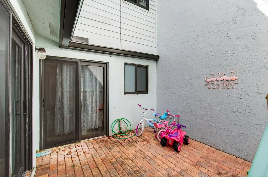 22380 Pineapple Walk Drive Boca Raton FL 33433