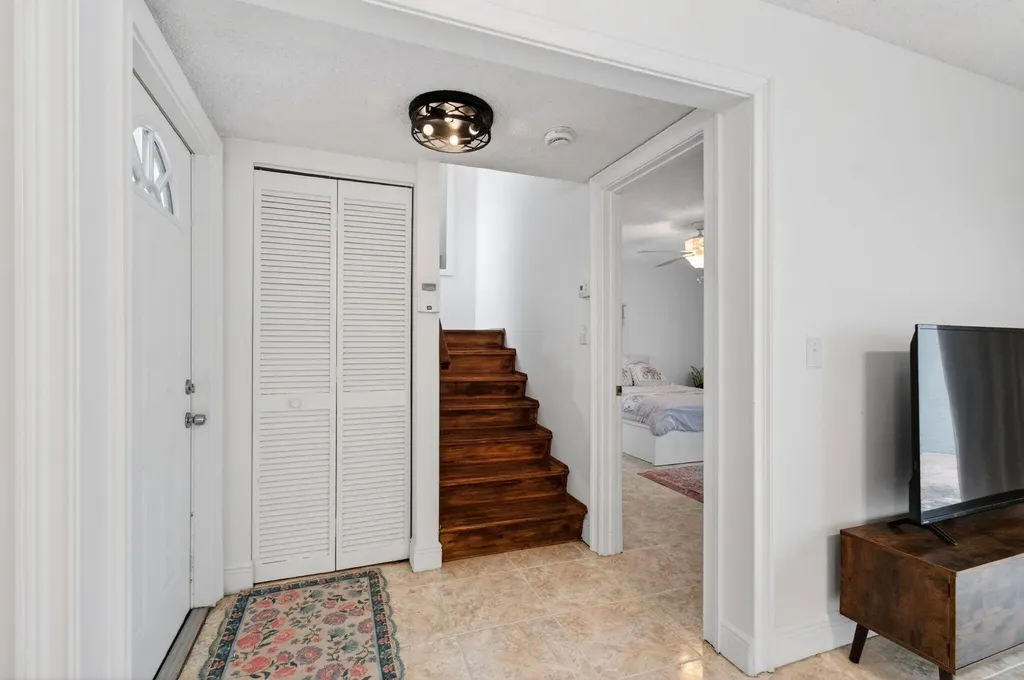 22380 Pineapple Walk Drive Boca Raton FL 33433
