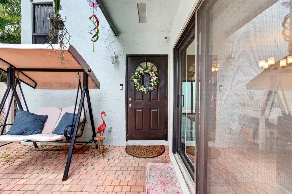 22380 Pineapple Walk Drive Boca Raton FL 33433