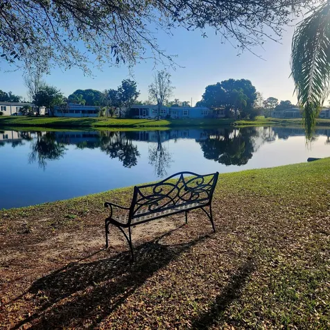 98 Camino Del Rio Port St Lucie FL 34952