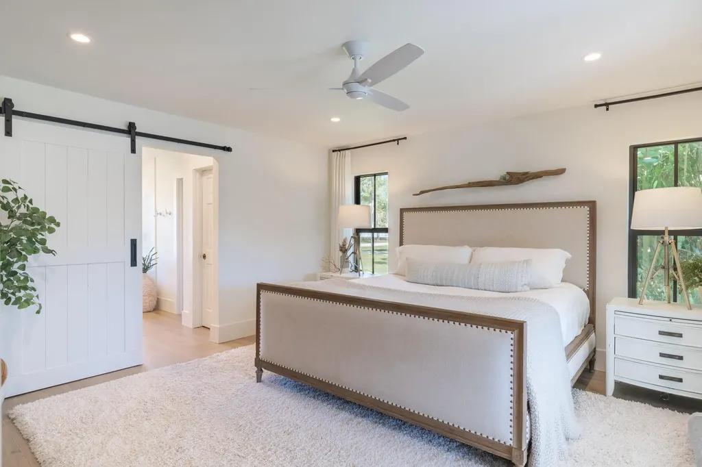 15824 74th Avenue N Palm Beach Gardens FL 33418