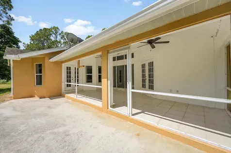 2376 Fawn Drive Loxahatchee FL 33470