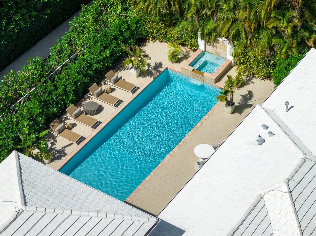 3298 Greenway Drive Jupiter FL 33458