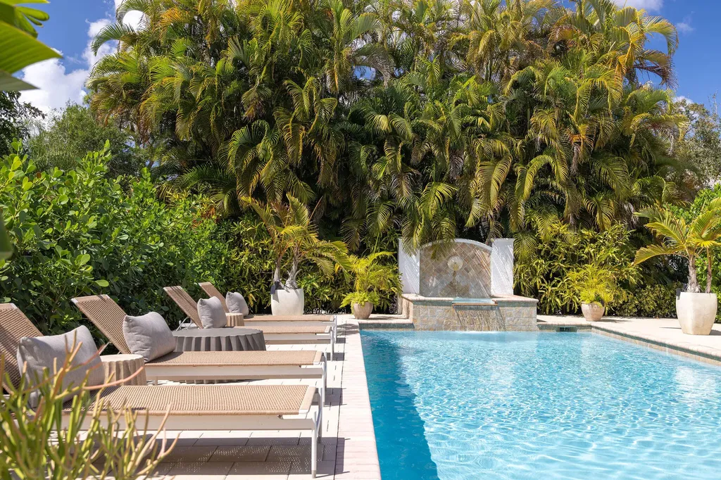 3298 Greenway Drive Jupiter FL 33458
