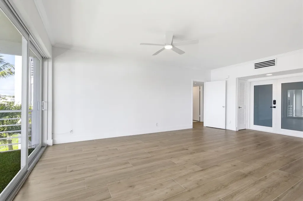 850 NE Spanish River Boulevard Boca Raton FL 33431