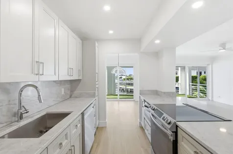 850 NE Spanish River Boulevard Boca Raton FL 33431