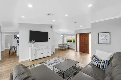 6992 W Calle Del Paz W Boca Raton FL 33433