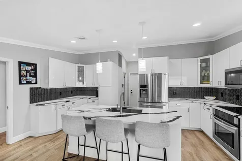 6992 W Calle Del Paz W Boca Raton FL 33433