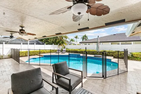 6992 W Calle Del Paz W Boca Raton FL 33433