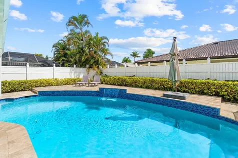 6992 W Calle Del Paz W Boca Raton FL 33433