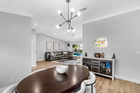 6992 W Calle Del Paz W Boca Raton FL 33433