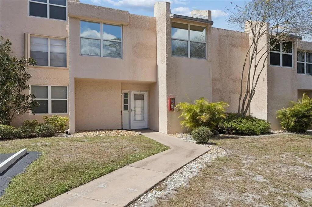 9491 Evergreen Place Davie FL 33324