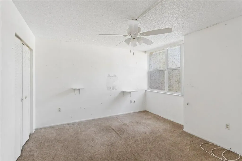 9491 Evergreen Place Davie FL 33324