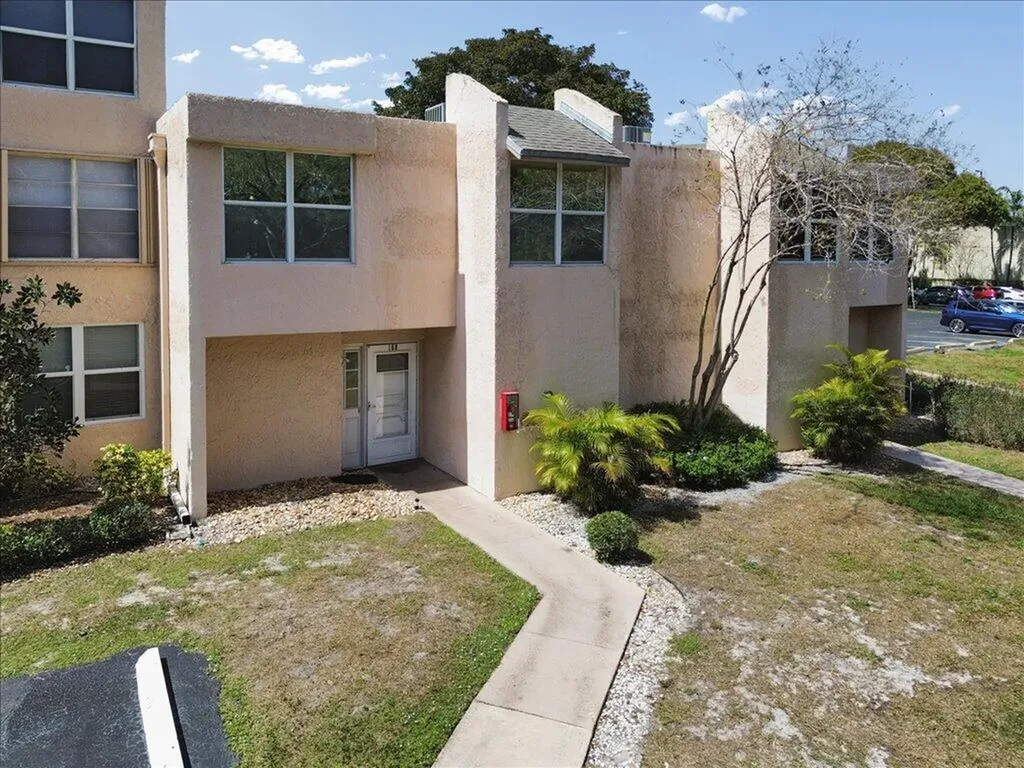 9491 Evergreen Place Davie FL 33324