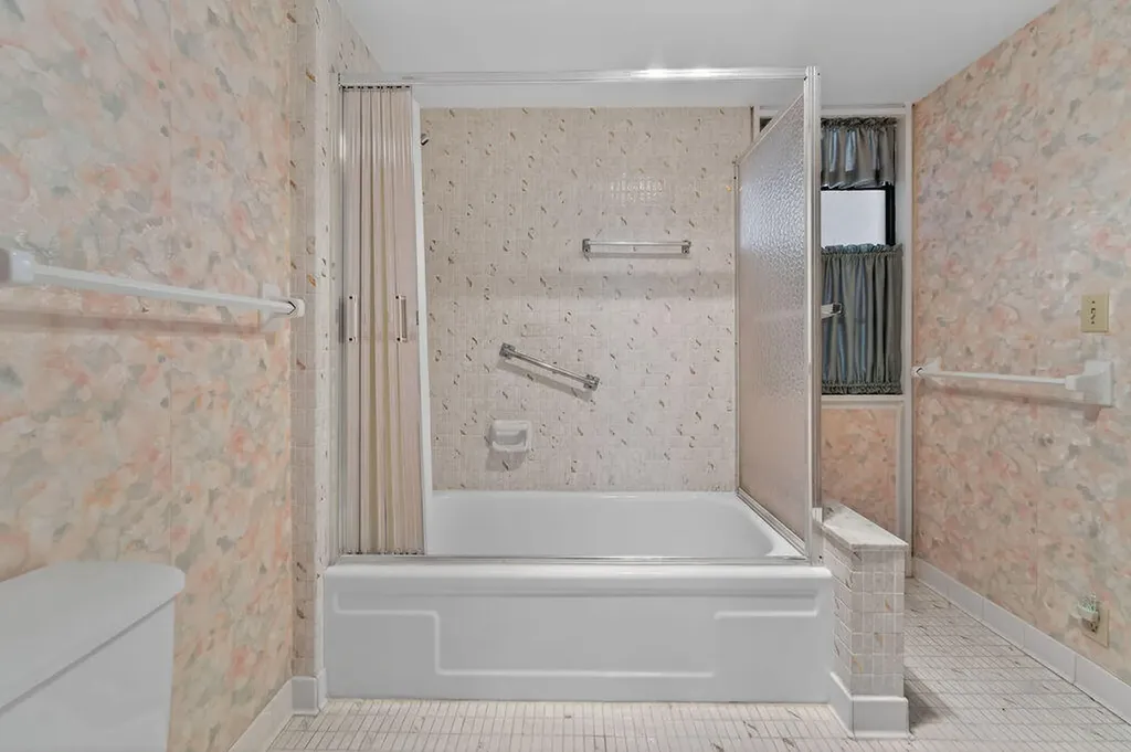 501 SW 11th Place Boca Raton FL 33432