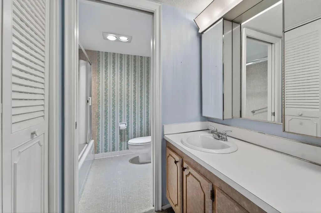 501 SW 11th Place Boca Raton FL 33432
