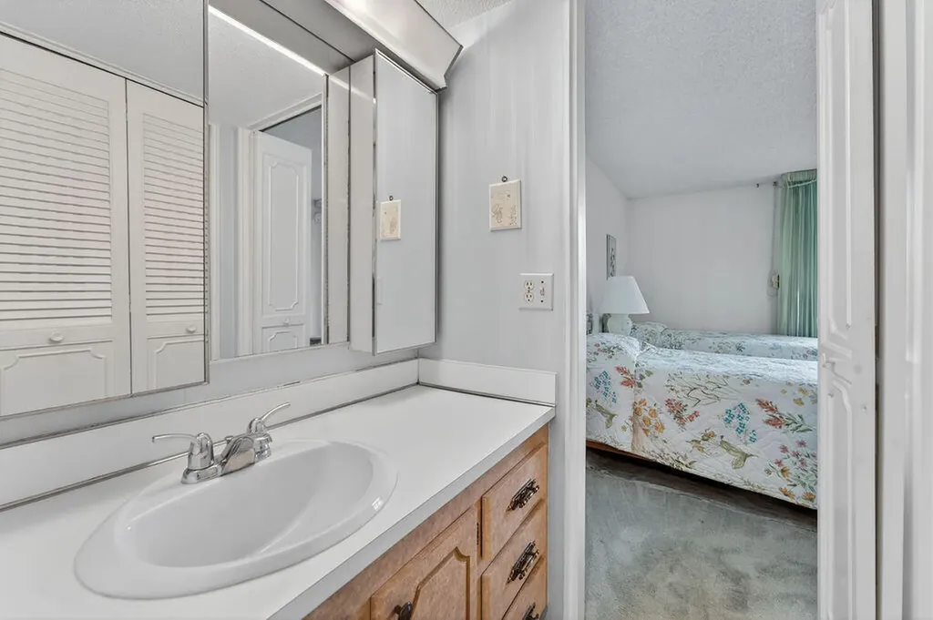 501 SW 11th Place Boca Raton FL 33432