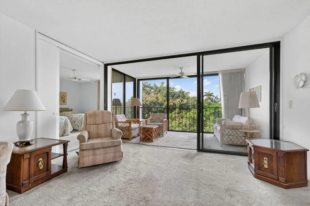 501 SW 11th Place Boca Raton FL 33432