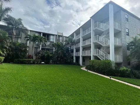 501 SW 11th Place Boca Raton FL 33432