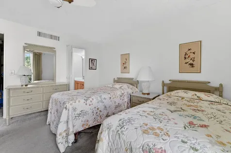 501 SW 11th Place Boca Raton FL 33432
