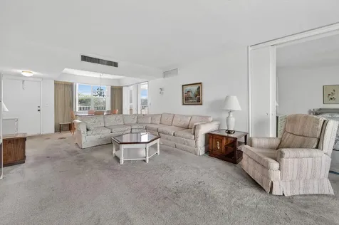 501 SW 11th Place Boca Raton FL 33432