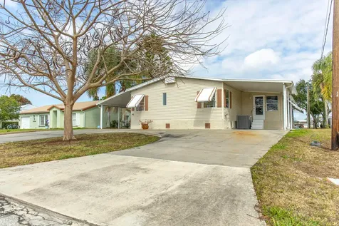 2423 SE 34th Lane Okeechobee FL 34974