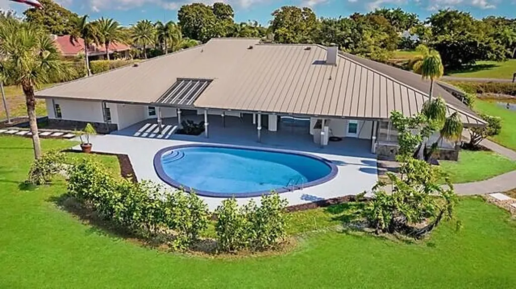 4120 NW 99th Avenue Coral Springs FL 33065