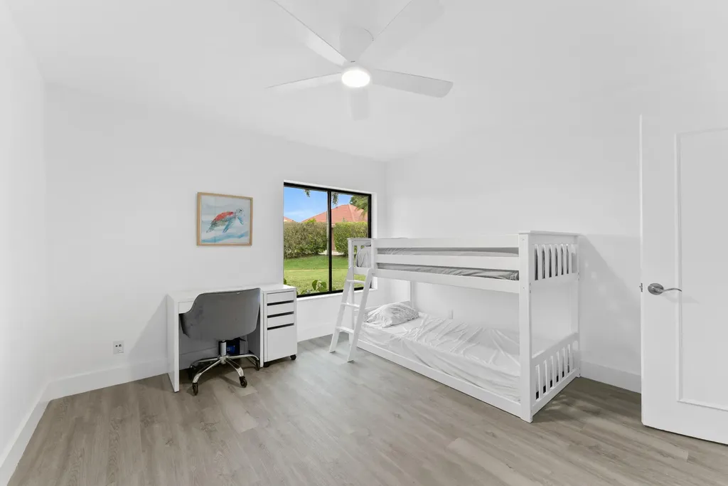 4120 NW 99th Avenue Coral Springs FL 33065