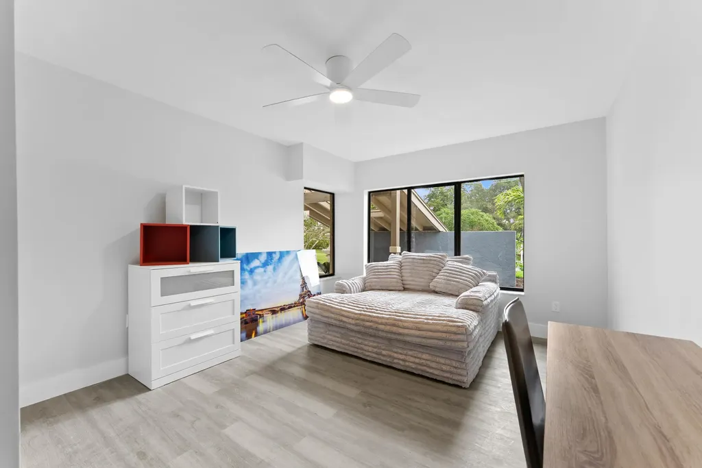 4120 NW 99th Avenue Coral Springs FL 33065