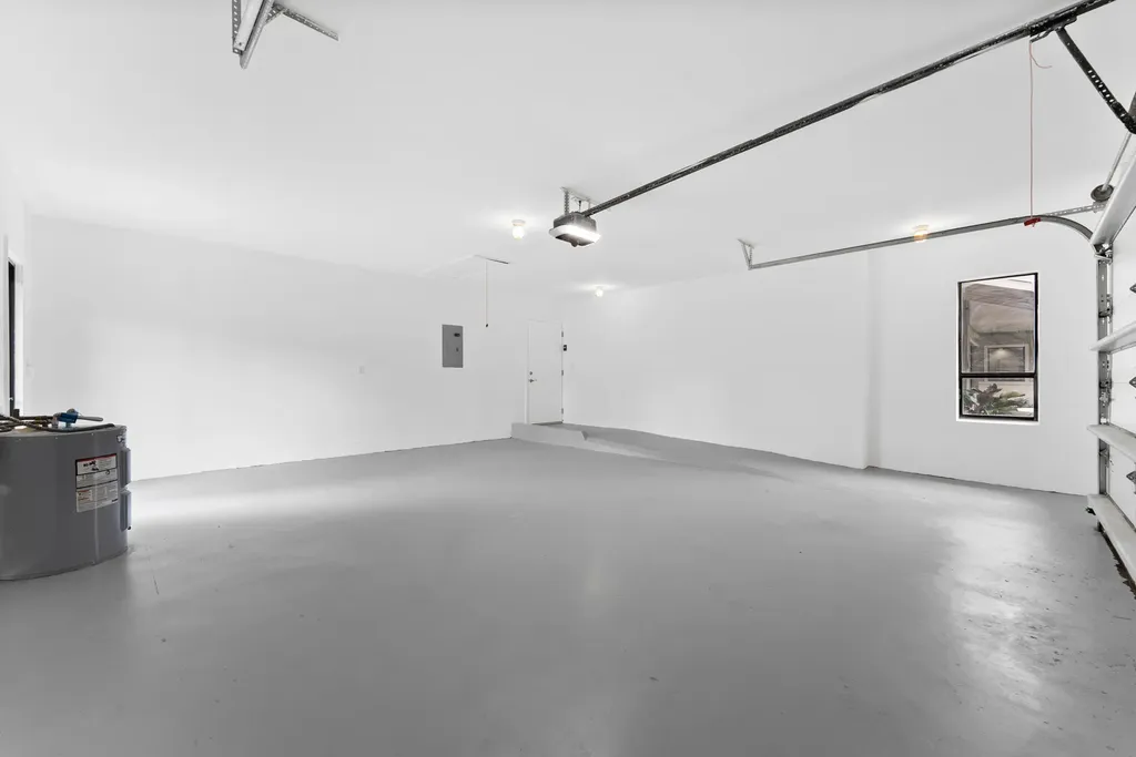 4120 NW 99th Avenue Coral Springs FL 33065