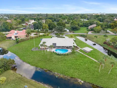 4120 NW 99th Avenue Coral Springs FL 33065