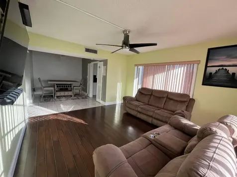 4170 Inverrary Drive Lauderhill FL 33319