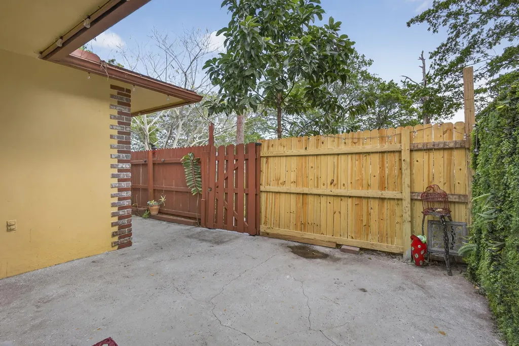 4296 Woodstock Drive West Palm Beach FL 33409