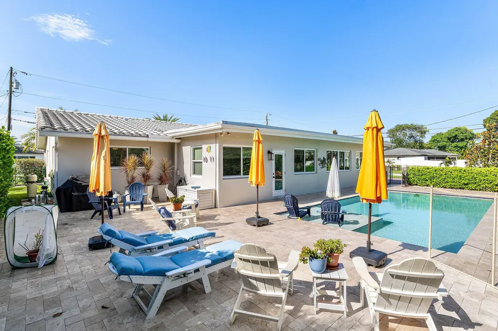 865 NE 5th Street Deerfield Beach FL 33441