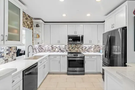 865 NE 5th Street Deerfield Beach FL 33441