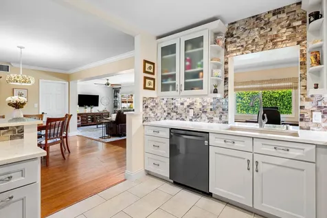 865 NE 5th Street Deerfield Beach FL 33441
