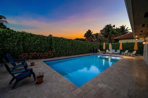 865 NE 5th Street Deerfield Beach FL 33441