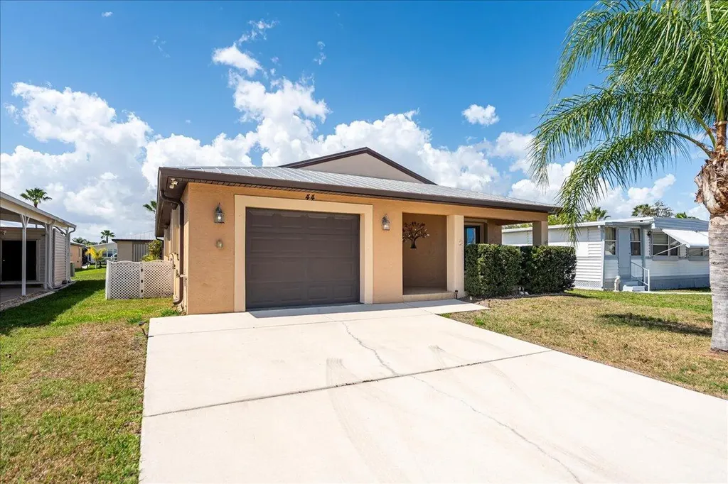 44 Grande Vista Way Port St Lucie FL 34952