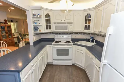 305 Knotty Pine Circle Greenacres FL 33463