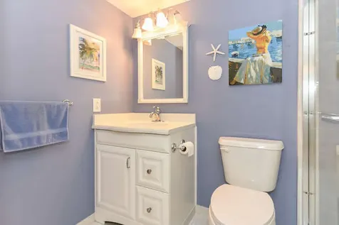 305 Knotty Pine Circle Greenacres FL 33463