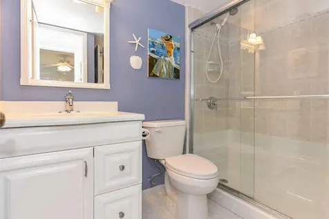 305 Knotty Pine Circle Greenacres FL 33463