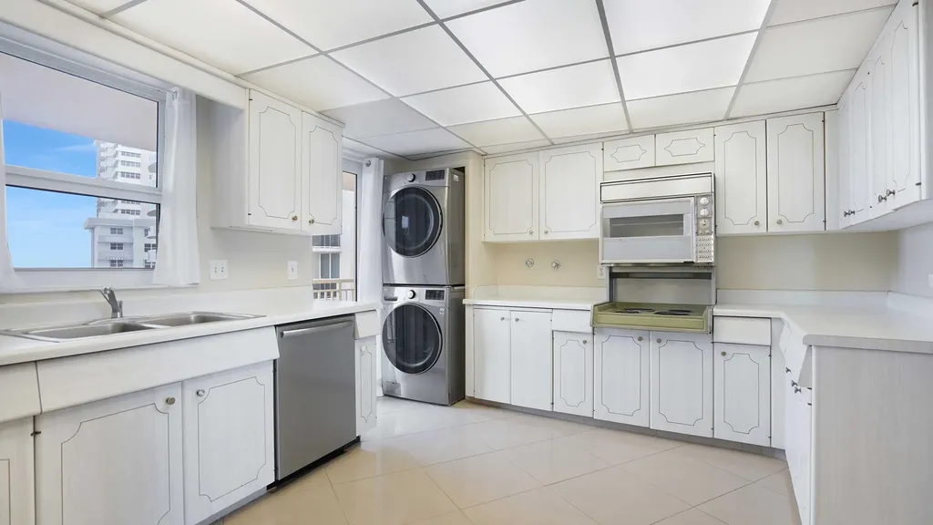 4100 Galt Ocean Drive Fort Lauderdale FL 33308