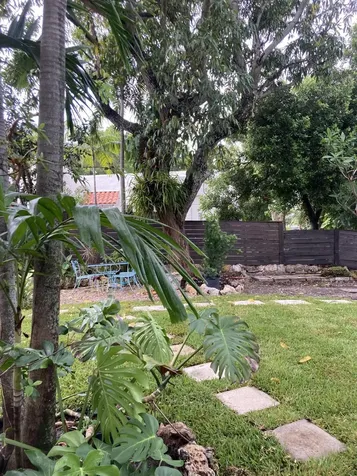 824 35th Street West Palm Beach FL 33407