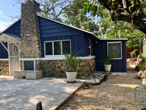 824 35th Street West Palm Beach FL 33407