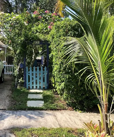 824 35th Street West Palm Beach FL 33407