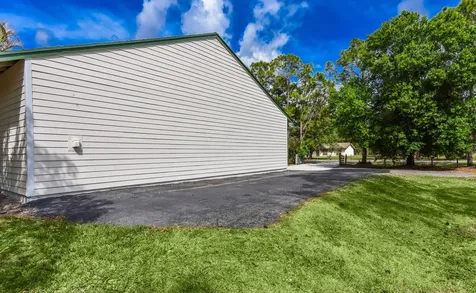 16244 E Downers Drive Loxahatchee FL 33470