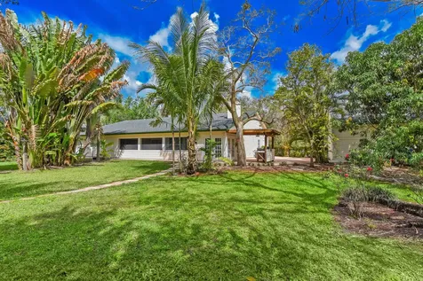 16244 E Downers Drive Loxahatchee FL 33470