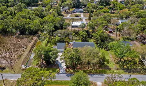 16244 E Downers Drive Loxahatchee FL 33470